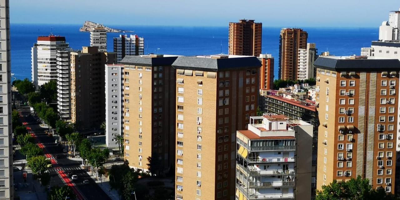 Apartamento Turistico La Pinta Planta 18 ベニドルム エクステリア 写真