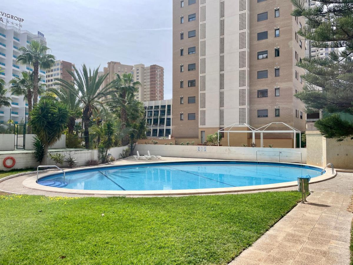Apartamento Turistico La Pinta Planta 18 ベニドルム エクステリア 写真